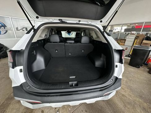 Certified 2023 Kia Sportage EX image 22