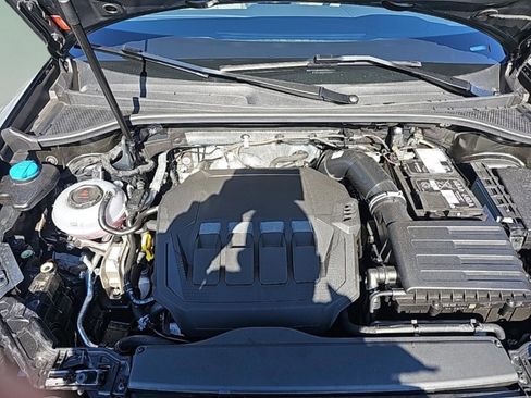 Used 2025 Audi Q3 2.0T Premium image 27