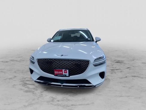 Used 2023 Genesis GV70 2.5T w/ Select Package image 5