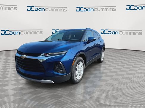 Used 2022 Chevrolet Blazer LT w/ Sound & Technology Package AWD/4WD image 4