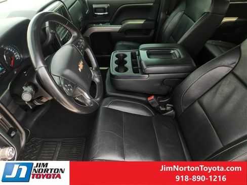 Used 2018 Chevrolet Silverado 1500 LT w/ Texas Edition AWD/4WD image 14