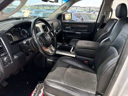 Used 2014 RAM 1500 Laramie w/ Convenience Group AWD/4WD image 3