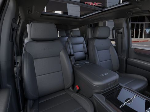 New 2026 GMC Yukon Denali w/ Denali Reserve Package AWD/4WD image 17