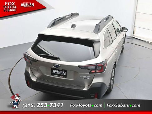 Used 2020 Subaru Outback Premium AWD/4WD image 29