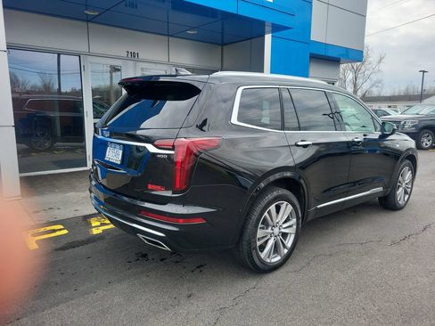 Certified 2023 Cadillac XT6 Premium Luxury w/ Technology Package AWD/4WD image 12