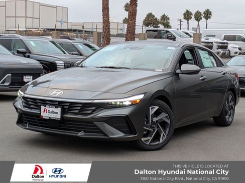 New 2025 Hyundai Elantra Limited image 1
