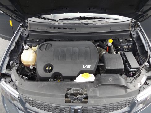 Used 2018 Dodge Journey GT AWD/4WD image 32