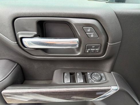 Used 2020 Chevrolet Silverado 2500 LTZ w/ LTZ Plus Package AWD/4WD image 19