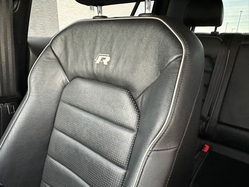 Used 2019 Volkswagen Golf R 4-Door AWD/4WD image 29