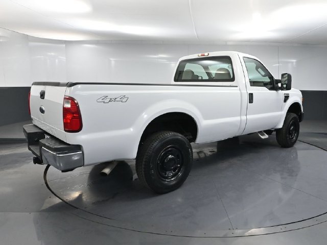 Used 2010 Ford F250 XL AWD/4WD image 4