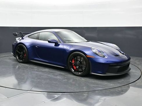 Used 2022 Porsche 911 GT3 RWD image 3