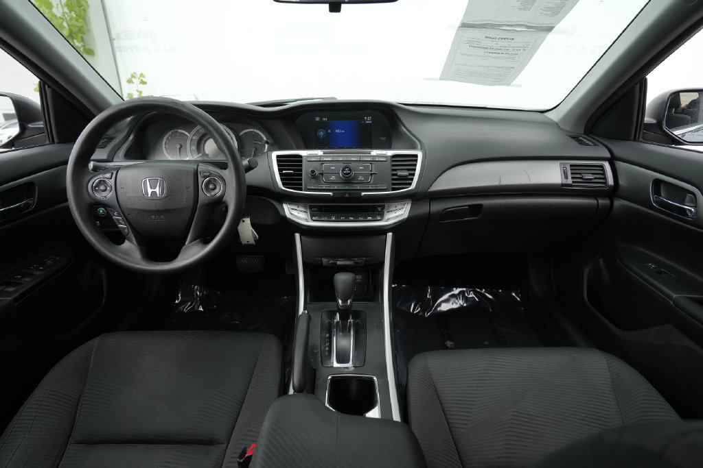 Used 2015 Honda Accord LX image 35