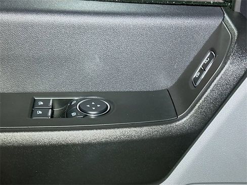 New 2026 Ford F250 XL w/ XL Chrome Package image 12