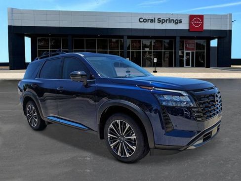 New 2026 Nissan Pathfinder Platinum w/ Cargo Package FWD image 7