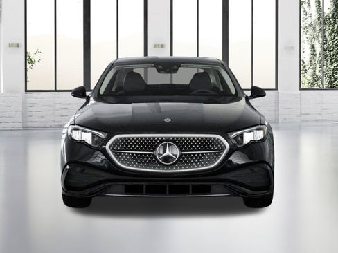 Used 2026 Mercedes-Benz E 350 Sedan image 8