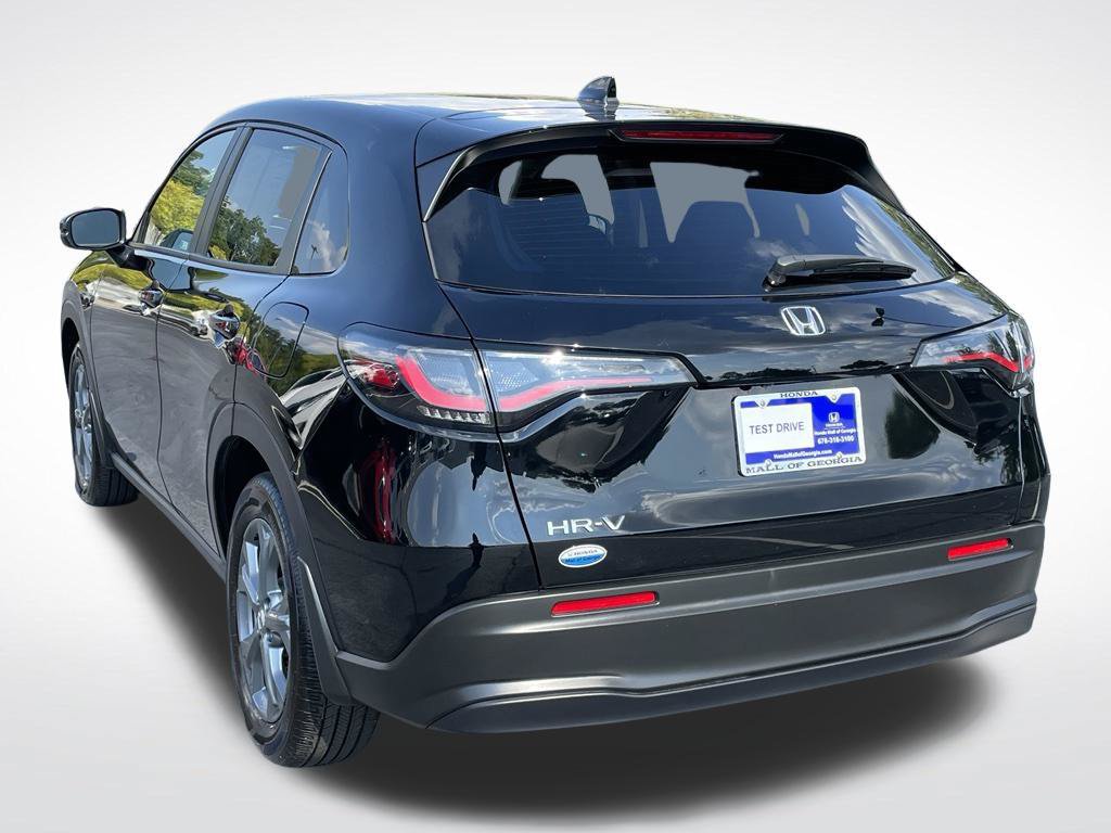 Certified 2026 Honda HR-V LX image 4