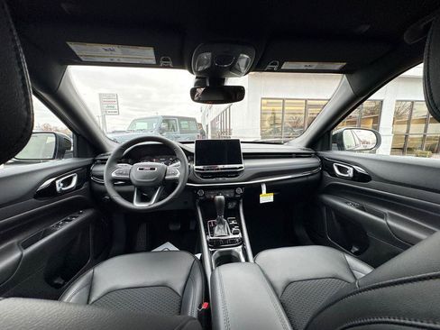 New 2026 Jeep Compass Latitude AWD/4WD image 12