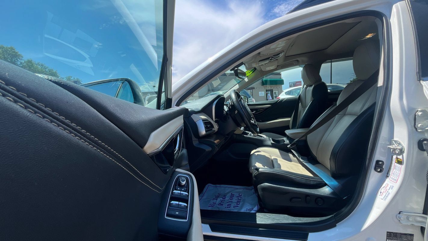 Used 2020 Subaru Outback Limited AWD/4WD image 21