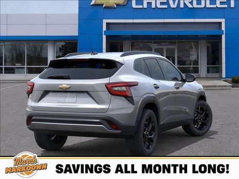 New 2026 Chevrolet Trax LT w/ Driver Confidence Package image 4