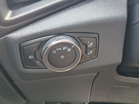 Certified 2019 Ford EcoSport SE w/ SE Convenience Package image 30