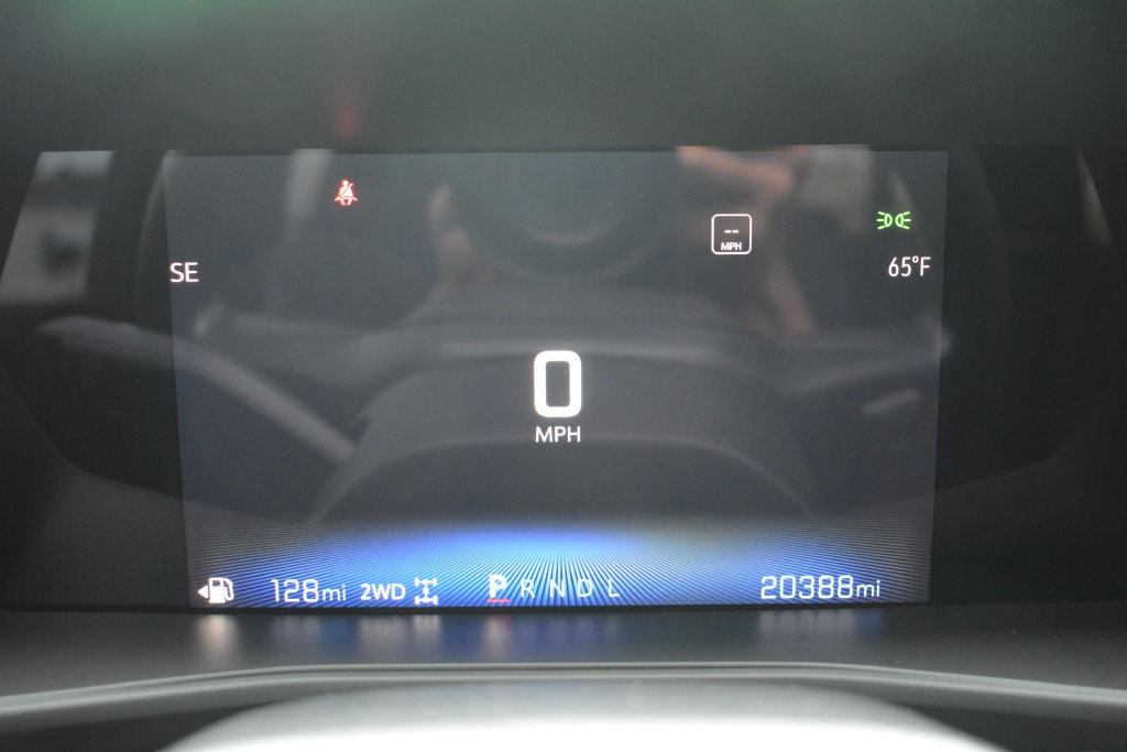 Used 2023 Chevrolet Colorado Trail Boss AWD/4WD image 11