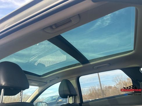 Used 2024 Hyundai Tucson Limited image 16