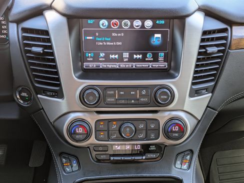Certified 2017 GMC Yukon Denali w/ Open Road Package RWD image 19