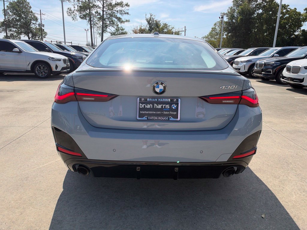 Used 2026 BMW 430i w/ M Sport Package RWD image 4