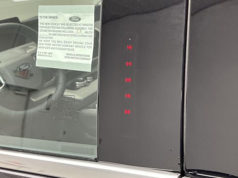 New 2025 Ford Expedition Max Active image 8