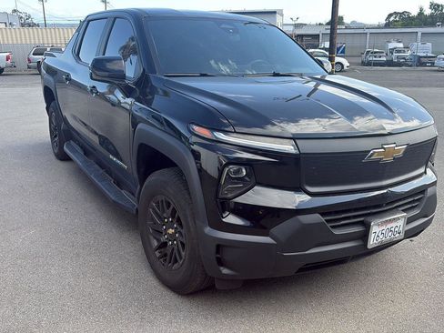 Used 2024 Chevrolet Silverado EV W/T AWD/4WD image 6
