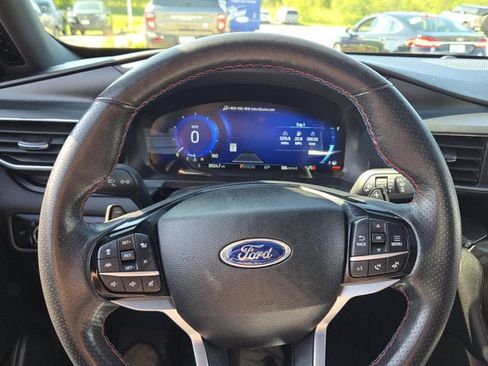 Used 2023 Ford Explorer ST w/ Equipment Group 401A AWD/4WD image 33
