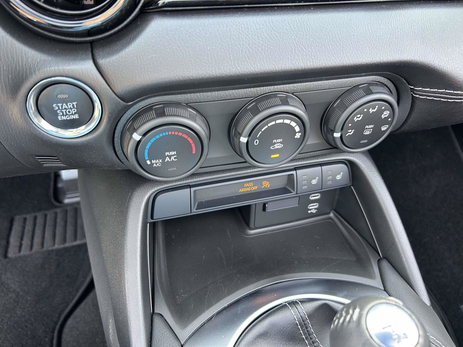 Used 2026 MAZDA MX-5 Miata Club w/ Interior Package RWD image 15