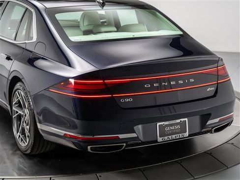 Used 2023 Genesis G90 3.5T image 30