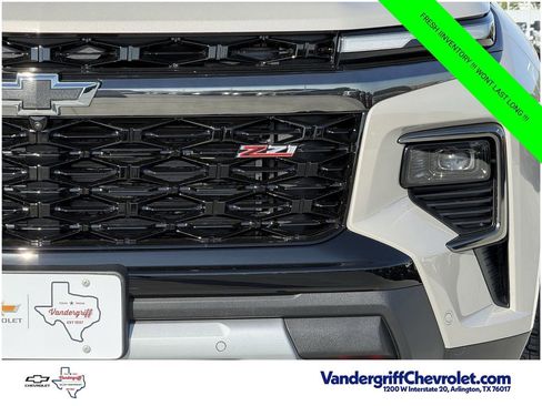 New 2026 Chevrolet Traverse Z71 w/ Enhanced Driving Package AWD/4WD image 8