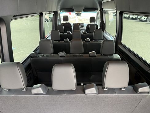 New 2024 Mercedes-Benz Sprinter 2500 image 10