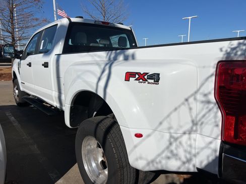 Used 2022 Ford F350 XL w/ STX Appearance Package image 13