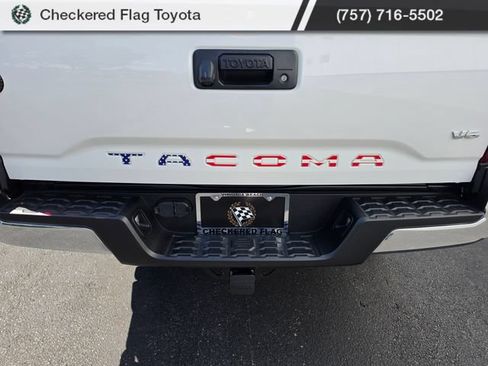 Used 2023 Toyota Tacoma SR5 RWD image 13