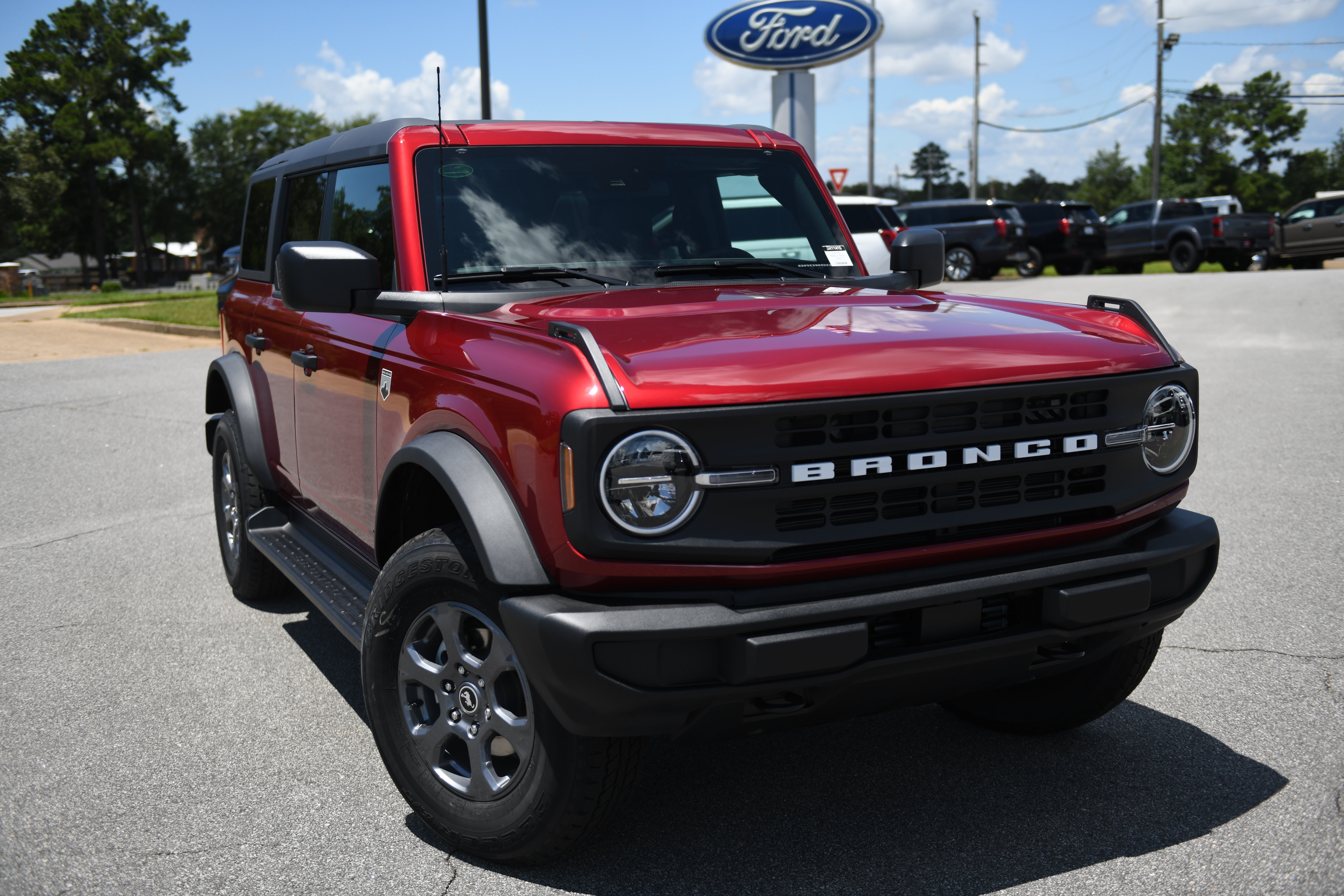 New 2026 Ford Bronco Big Bend AWD/4WD image 3