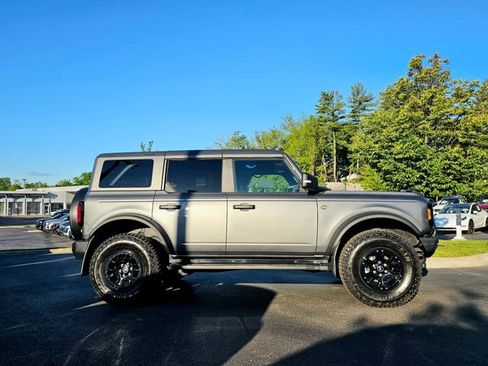 Used 2024 Ford Bronco Wildtrak AWD/4WD image 9