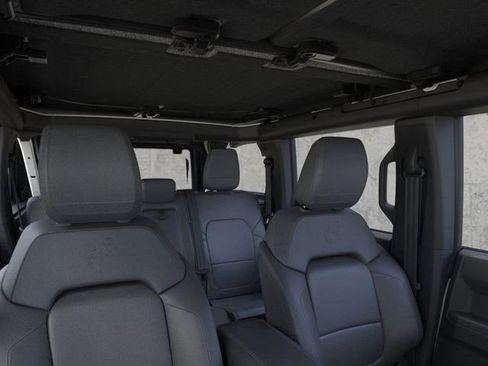New 2026 Ford Bronco Outer Banks w/ Sasquatch Package image 10