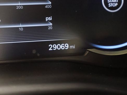 Used 2023 Genesis G70 3.3T w/ Sport Prestige Package image 40