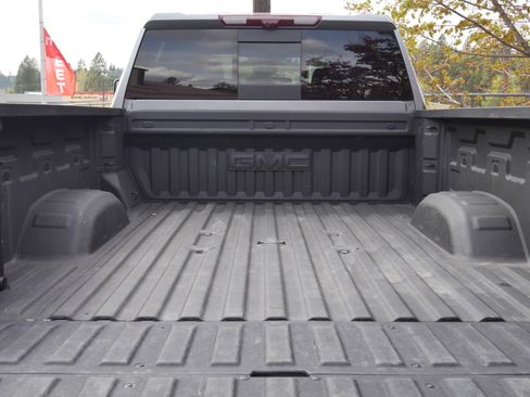 Used 2025 GMC Sierra 2500 Denali Ultimate w/ Max Trailering Package AWD/4WD image 27