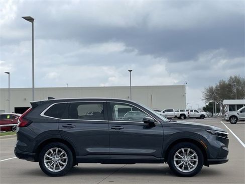 Used 2025 Honda CR-V EX-L image 3