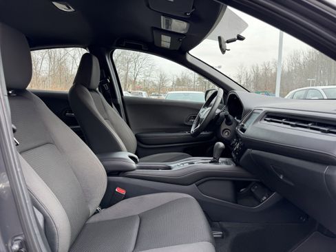 Used 2019 Honda HR-V Sport image 14