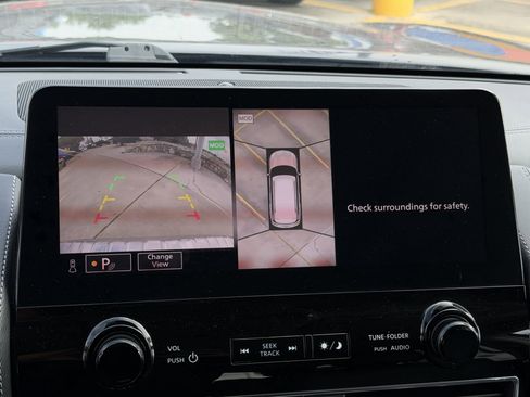 Used 2024 INFINITI QX80 Luxe image 26