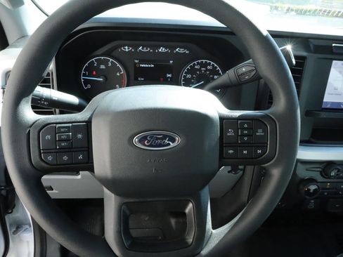 Used 2024 Ford F450 XL w/ XL Chrome Package image 13