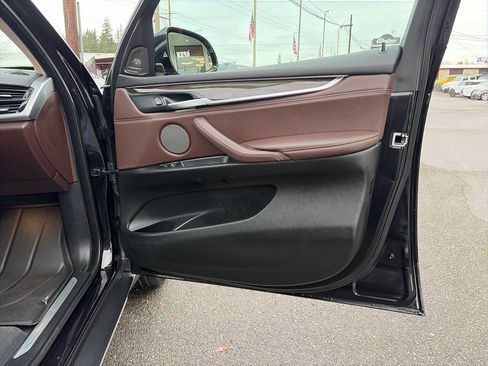 Used 2017 BMW X5 xDrive35i w/ Premium Package Enhanced image 25