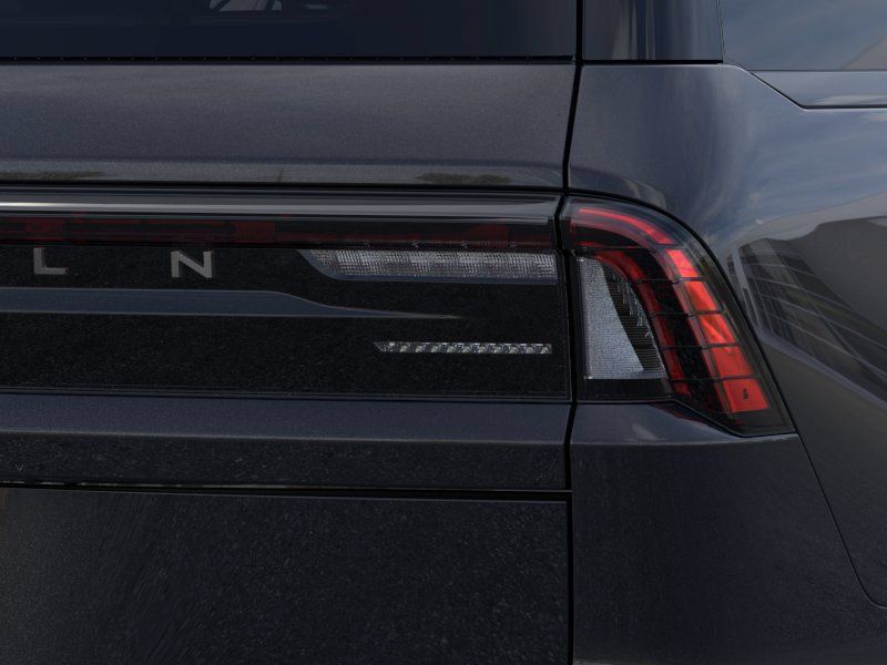 New 2025 Lincoln Navigator Reserve w/ Jet Appearance Package AWD/4WD image 55