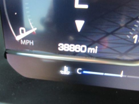 Certified 2025 GMC Sierra 1500 Denali AWD/4WD image 36