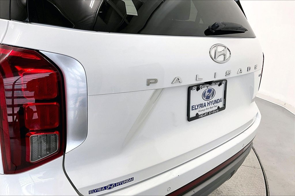 Used 2024 Hyundai Palisade Limited AWD/4WD image 33